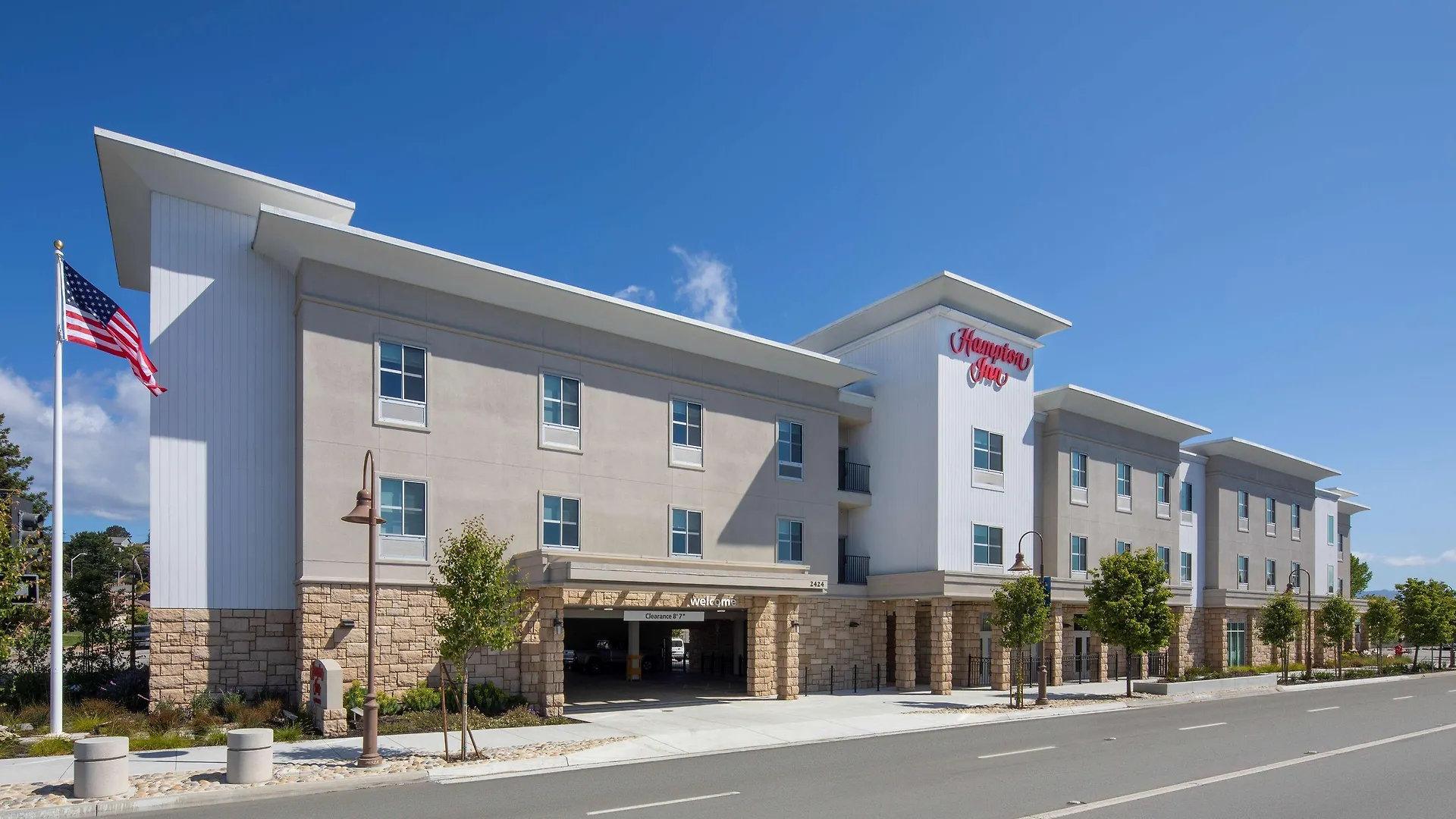 5 Hotels Near Capitola Mall, Santa Cruz for Easy Beach Access
